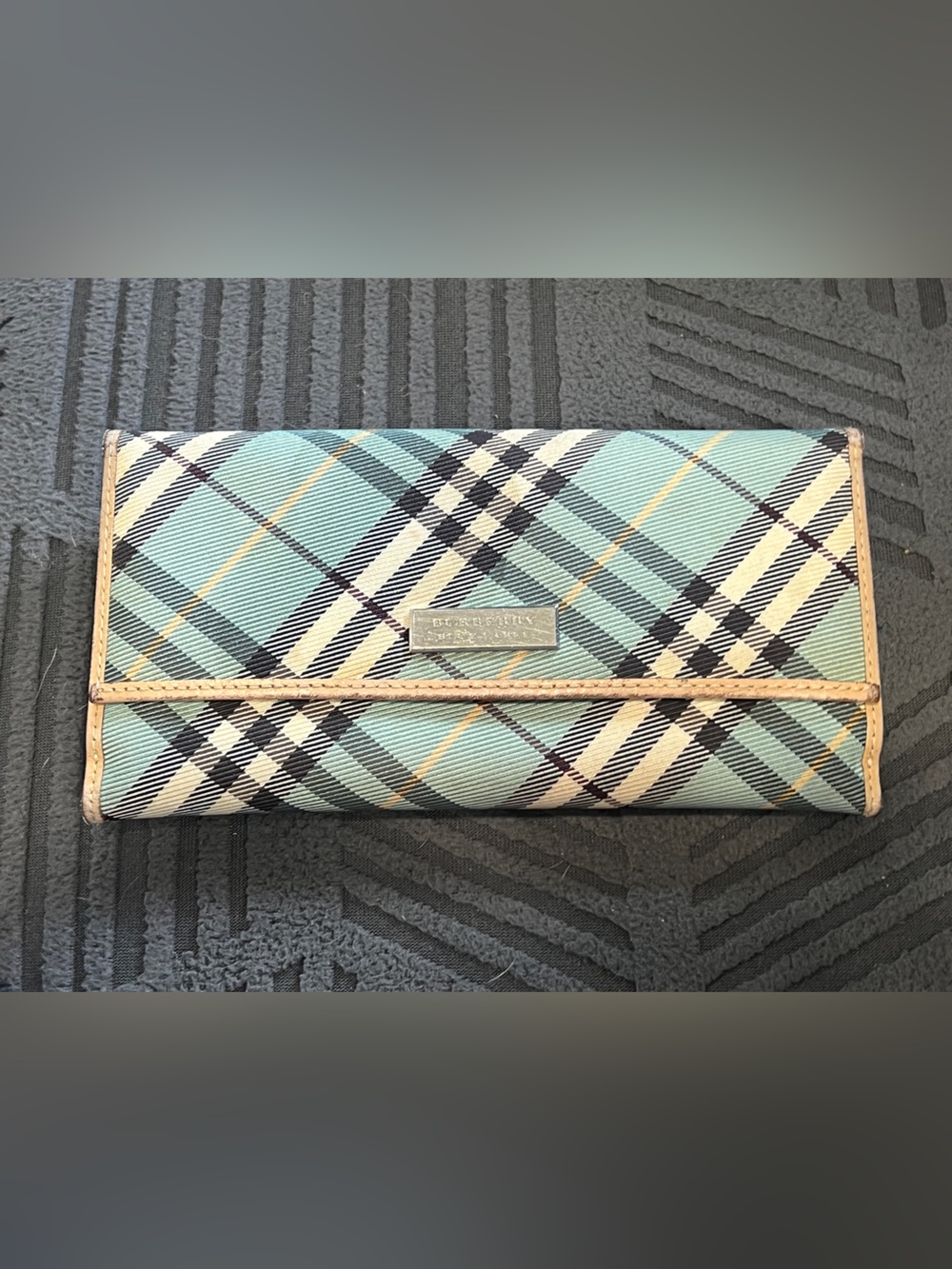 vintage Burberry Blue Label long wallet